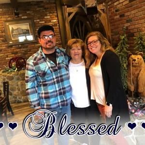 Meet your Posher, Debbie